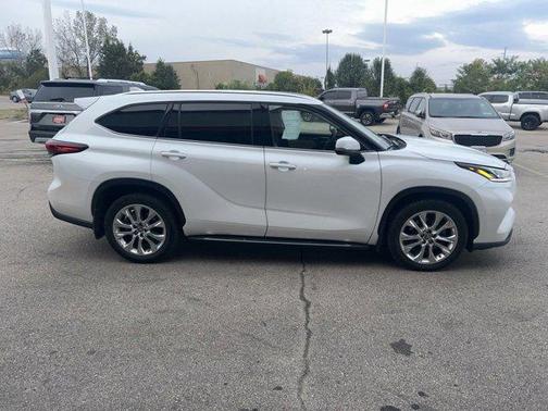 2023 Toyota Highlander Limited