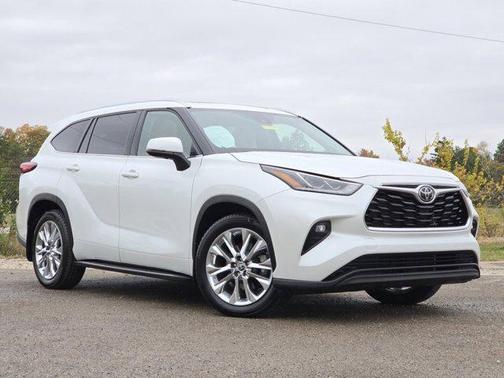 2023 Toyota Highlander Limited