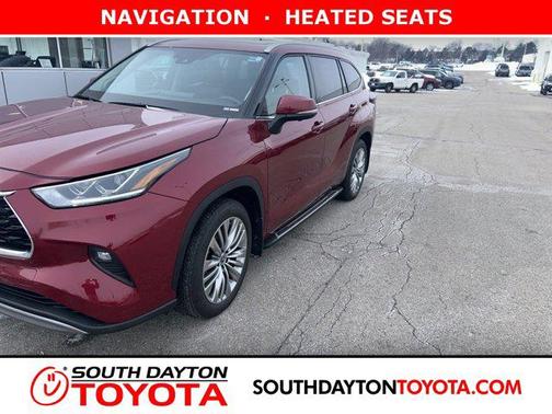 2024 Toyota Highlander Platinum