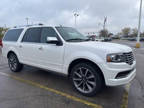 2016 Lincoln Navigator L Reserve