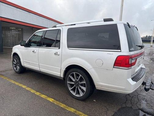 2016 Lincoln Navigator L Reserve
