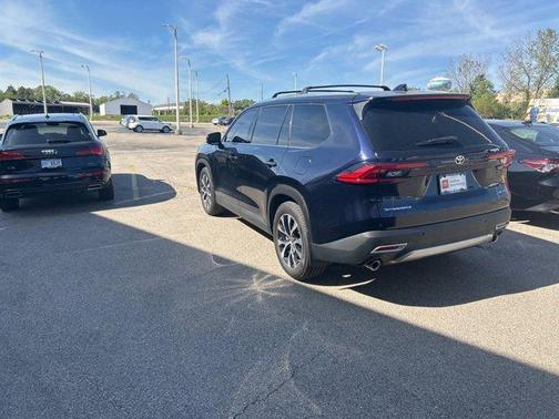 2024 Toyota Grand Highlander Hybrid Limited MAX