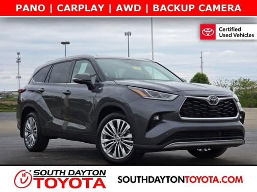 Magnetic Gray Metallic 2025 Toyota Highlander Platinum