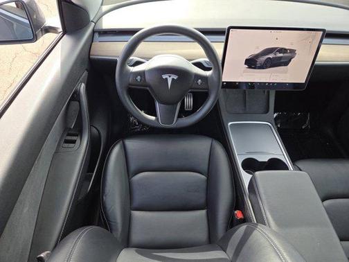 2022 Tesla Model Y Performance Dual Motor All-Wheel Drive