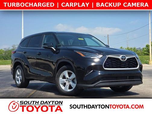 Midnight Black Metallic 2023 Toyota Highlander L