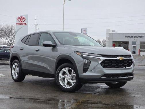 2024 Chevrolet Trax LS