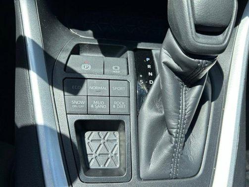 Silver Sky Metallic 2025 Toyota RAV4 LE