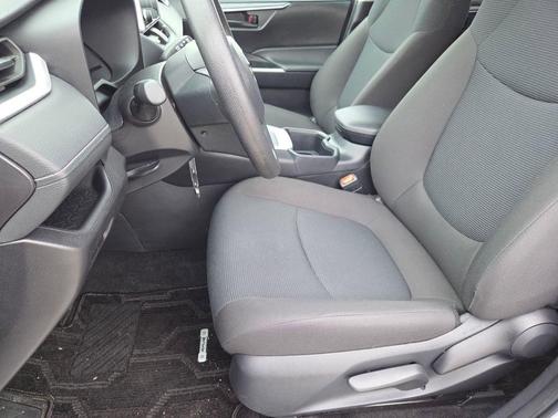 Silver Sky Metallic 2025 Toyota RAV4 LE