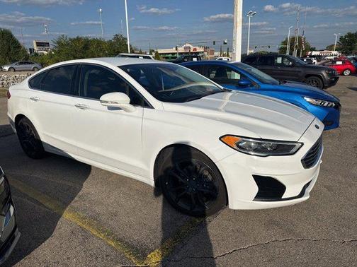 2019 Ford Fusion SEL