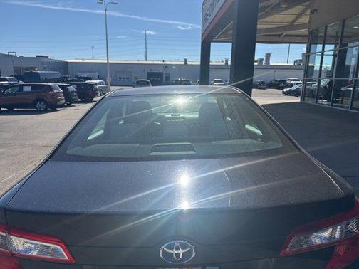 2012 Toyota Camry Hybrid LE