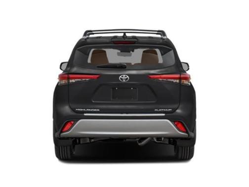 Pearl 2024 Toyota Highlander Platinum