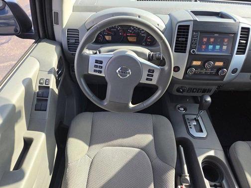 2020 Nissan Frontier SV