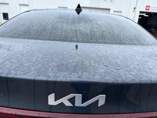 Gravity Gray 2024 Kia Forte LXS
