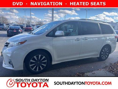 2020 Toyota Sienna XLE Premium