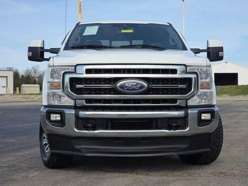 Oxford White 2020 Ford F-250 Lariat