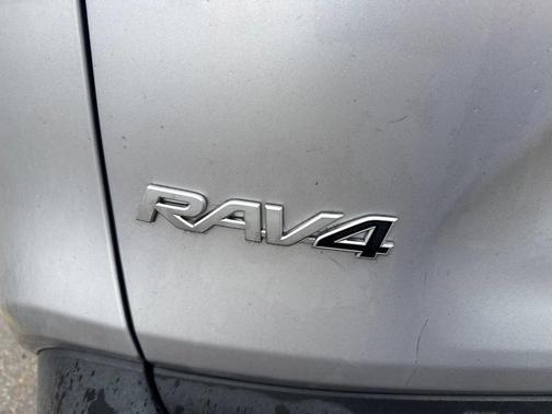 Silver Sky Metallic 2023 Toyota RAV4 LE
