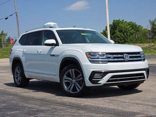 Pure White 2019 Volkswagen Atlas 3.6L SEL