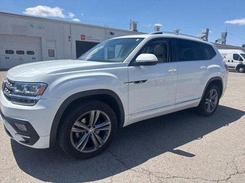 White 2019 Volkswagen Atlas 3.6L SEL