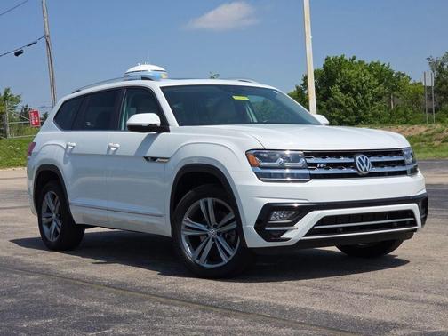 Pure White 2019 Volkswagen Atlas 3.6L SEL