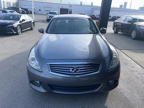 2010 INFINITI G37x Base