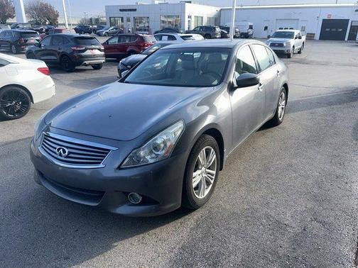 2010 INFINITI G37x Base