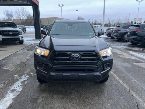 2019 Toyota Tacoma SR