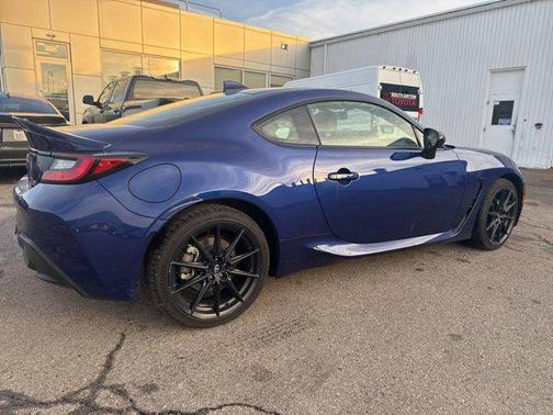 2024 Toyota GR86 Premium