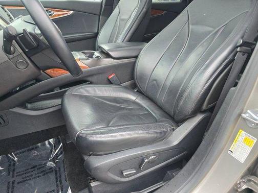 Luxe Metallic 2016 Lincoln MKX Reserve