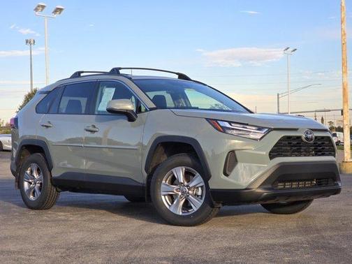 2023 Toyota RAV4 XLE