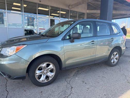 2015 Subaru Forester 2.5i