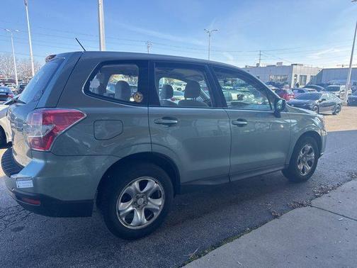 2015 Subaru Forester 2.5i