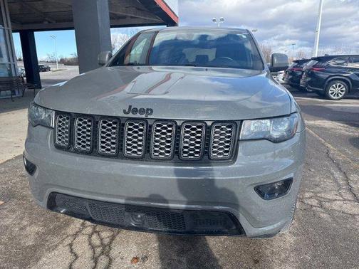 2021 Jeep Grand Cherokee Laredo