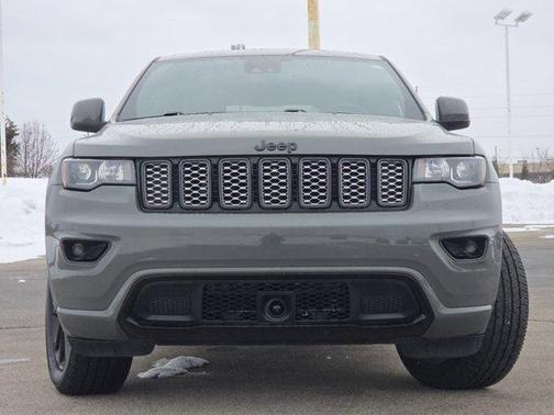 2021 Jeep Grand Cherokee Laredo