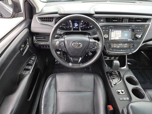 2017 Toyota Avalon XLE Premium