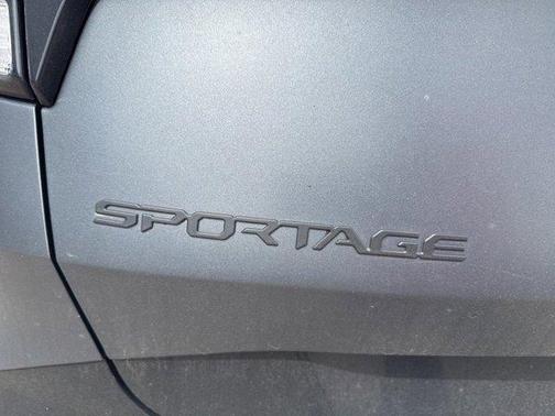 Shadow Matte Gray 2023 Kia Sportage Hybrid SX-Prestige