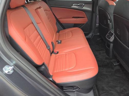 Shadow Matte Gray 2023 Kia Sportage Hybrid SX-Prestige