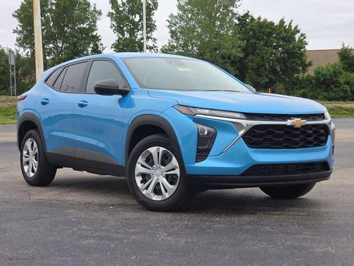Marina Blue Metallic 2025 Chevrolet Trax LS
