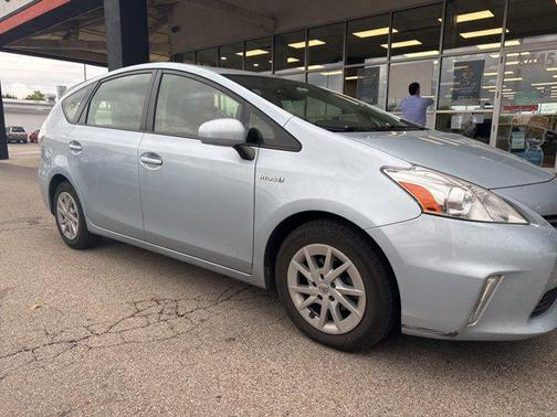 2012 Toyota Prius v Two