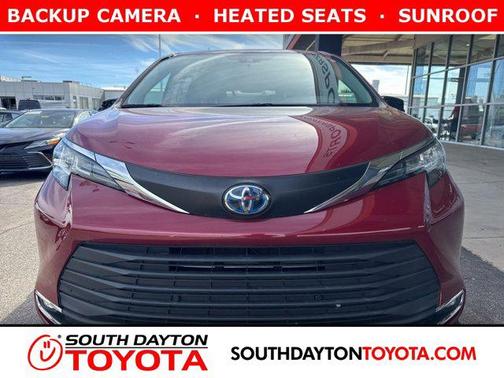 2021 Toyota Sienna XLE