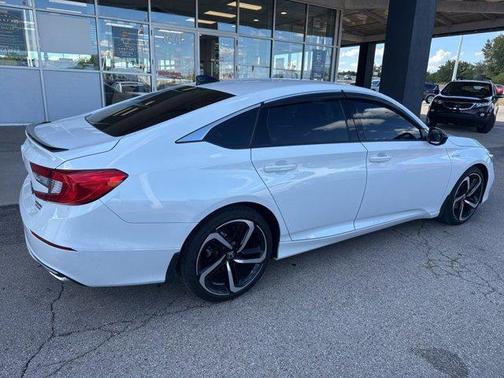 2022 Honda Accord Hybrid Base