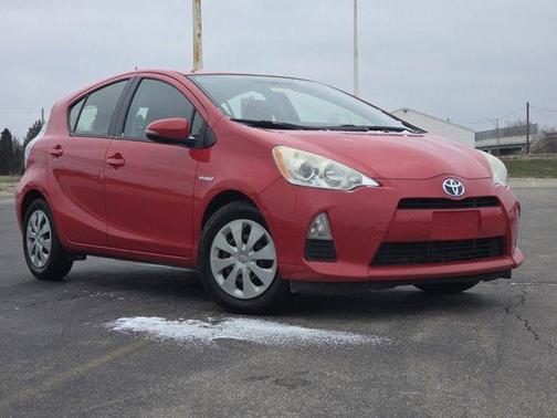 2013 Toyota Prius c Two