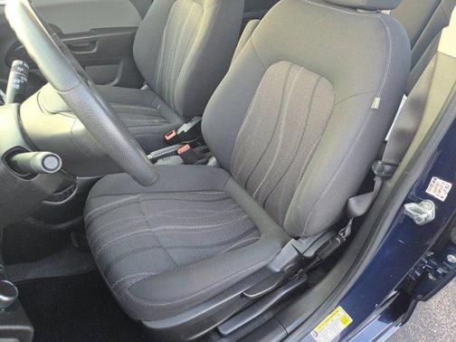 2016 Chevrolet Sonic LT