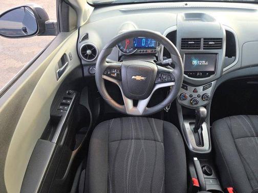 2016 Chevrolet Sonic LT