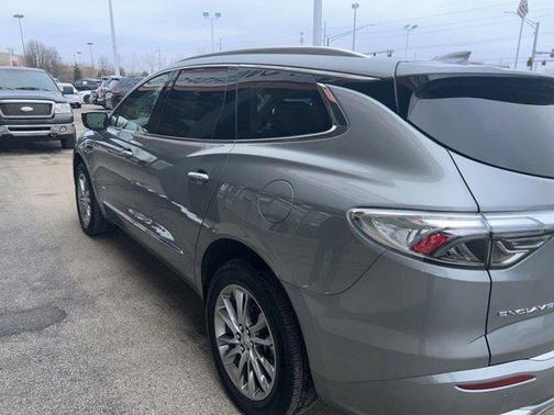 2024 Buick Enclave Avenir FWD