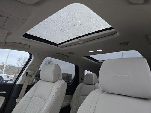 2024 Buick Enclave Avenir FWD