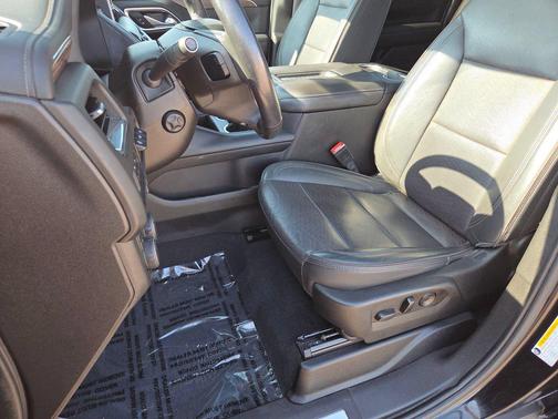Black 2021 Chevrolet Suburban 4WD High Country