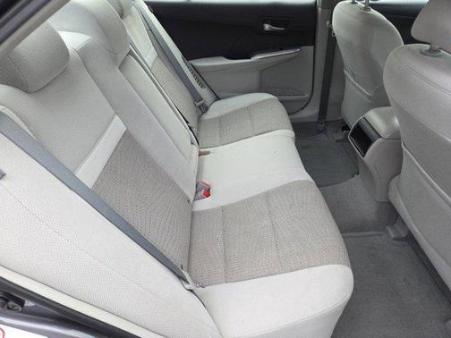 2013 Toyota Camry Hybrid LE