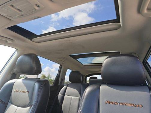 2020 Nissan Pathfinder SL 4WD