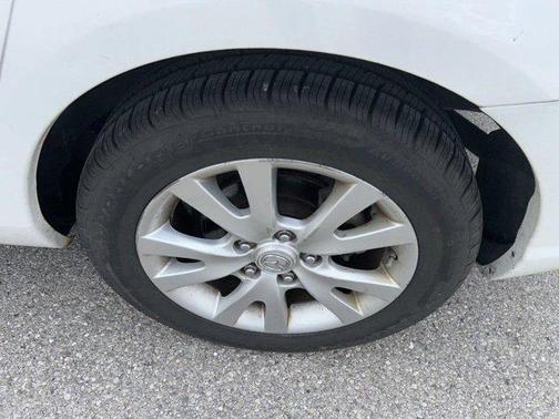 Rally White 2008 Mazda Mazda3 i Touring