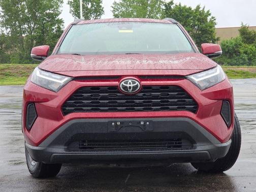 Pearl 2023 Toyota RAV4 XLE